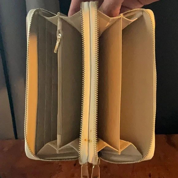 NWT Brentano Double Zippy Wristlet Wallet Dog In a Wagon - Picture 6 of 10